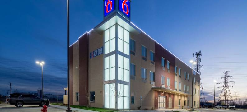 德克萨斯沃斯堡北萨吉诺 6 号汽车旅馆(Motel 6 Fort Worth, TX - North - Saginaw)图片