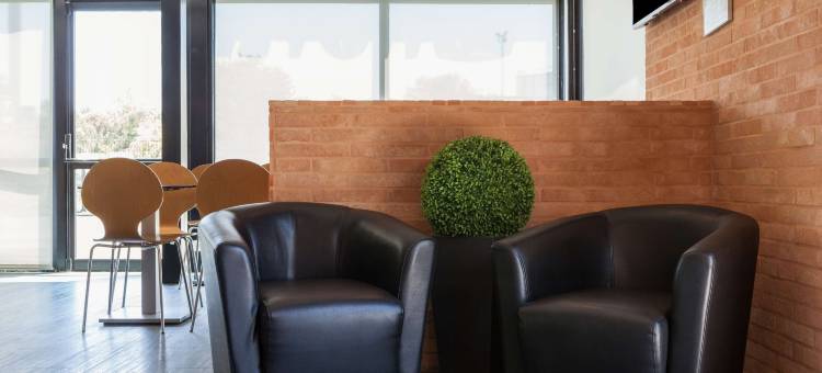 波尔多机场原生酒店(The Originals Access, Hôtel Bordeaux Aéroport)图片