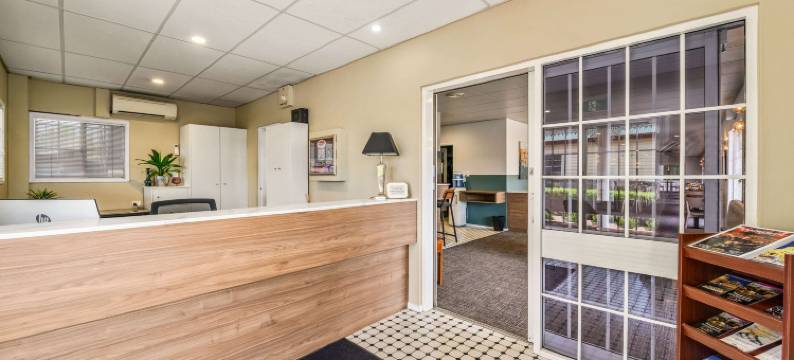 谭沃思艾什比之家凯艺酒店(Quality Inn Ashby House Tamworth)图片