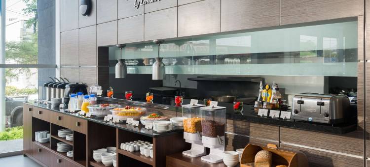 圣塔玛塔贝斯特韦斯特优质酒店(Best Western Plus Santa Marta Hotel)图片