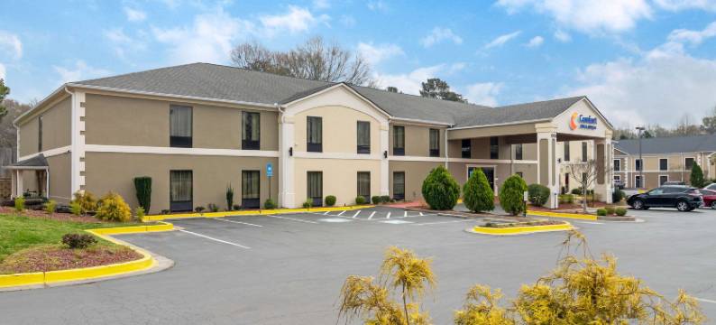 舒适套房酒店(Comfort Inn & Suites)图片