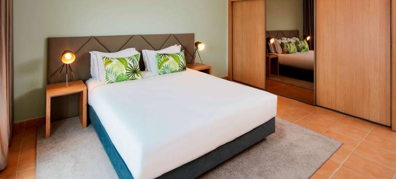 波尔蒂芒码头 NH 度假村酒店式公寓(NH Marina Portimao Resort)图片