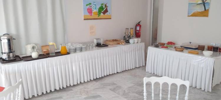 莱昂尼达斯套房酒店(Leonidas Hotel & Studios)图片