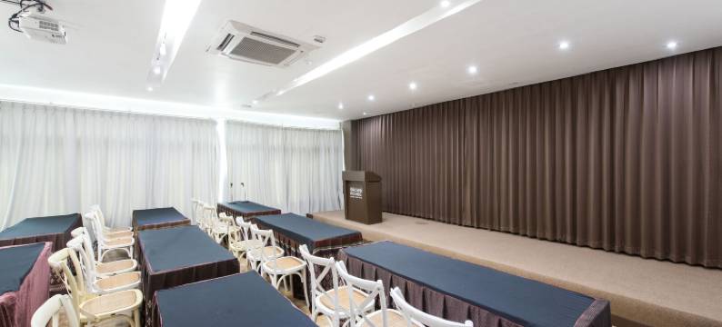 乌隆他尼布朗之家酒店(Brown House Udonthani)图片