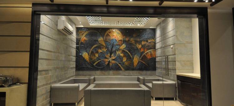 塔拉瓦德克拉尔克斯旅馆(Tarawade Clarks Inn Pune)图片