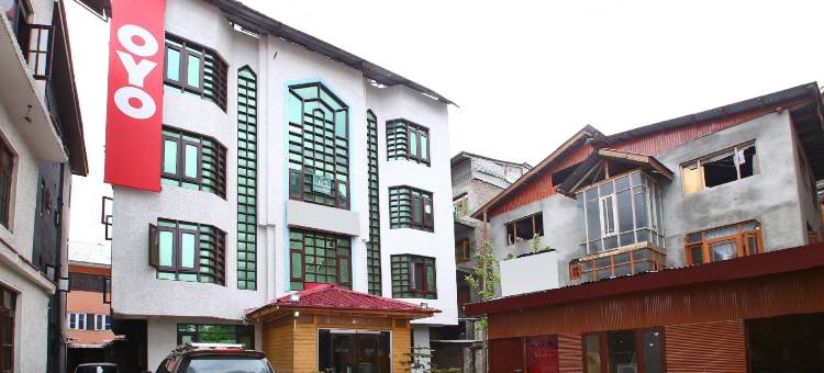 Hotel O Azad图片