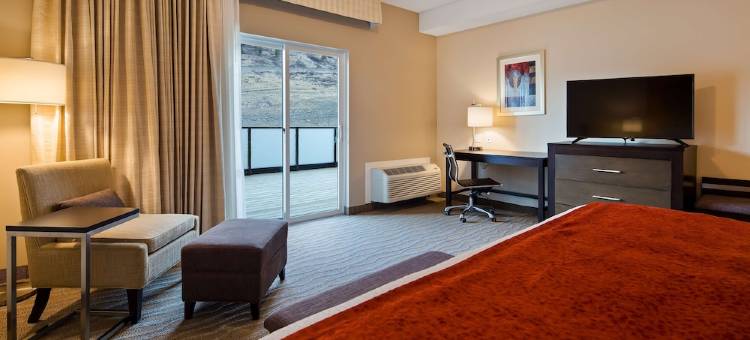 梅里特贝斯特韦斯特优质酒店(Best Western Plus Merritt Hotel)图片