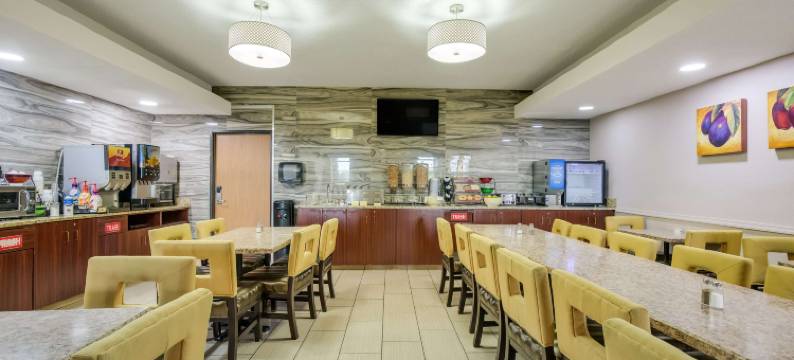 沃基肖大贝斯特韦斯特酒店(Best Western Waukesha Grand)图片