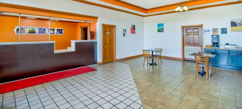 格兰德河6号汽车旅馆(Motel 6 Grand Rivers, KY)图片