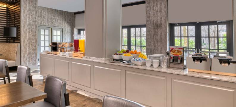 华盛顿贝塞斯达希尔顿安泊酒店(Embassy Suites by Hilton Bethesda Washington DC)图片