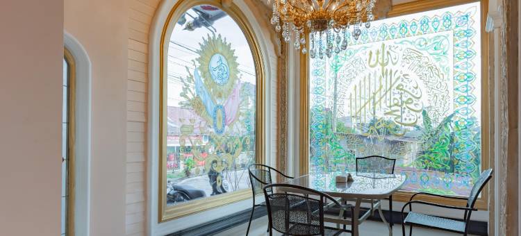 巴厘巴板城市景观宫殿伊斯兰酒店(Urbanview Palace Syariah Balikpapan by RedDoorz)图片