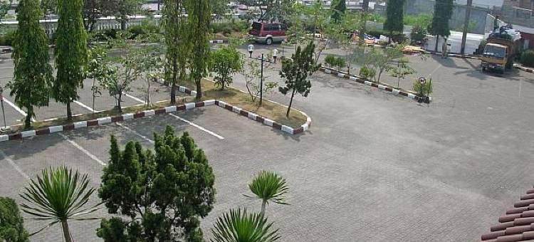 巴哈里酒店(Bahari Inn Tegal)图片