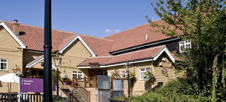 巴西隆东梅恩酒店(Premier Inn Basildon (East Mayne))图片