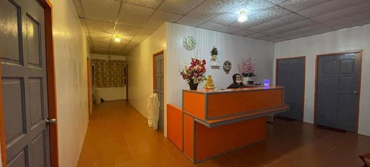 OYO HOME 90768 弗洛汽车旅馆(OYO Home 90768 Flo Inn Motel)图片