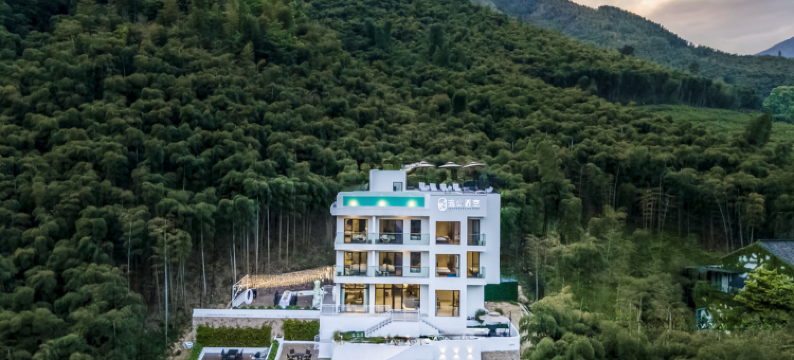 莫干山远山星空温泉私汤民宿图片