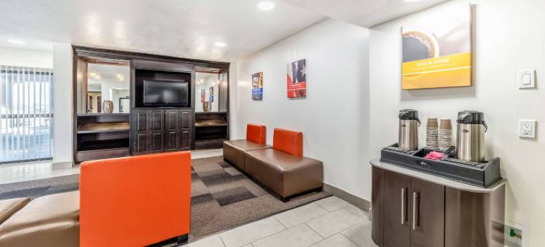 德克萨斯刘易斯维尔 - 医学市 6 号汽车旅馆(Motel 6 Lewisville, TX - Medical City)图片