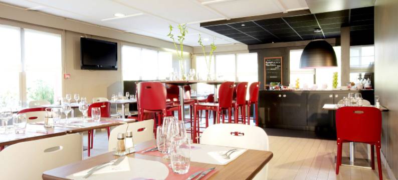 鲁昂北康铂酒店(Campanile Rouen Nord - Mont Saint Aignan)图片