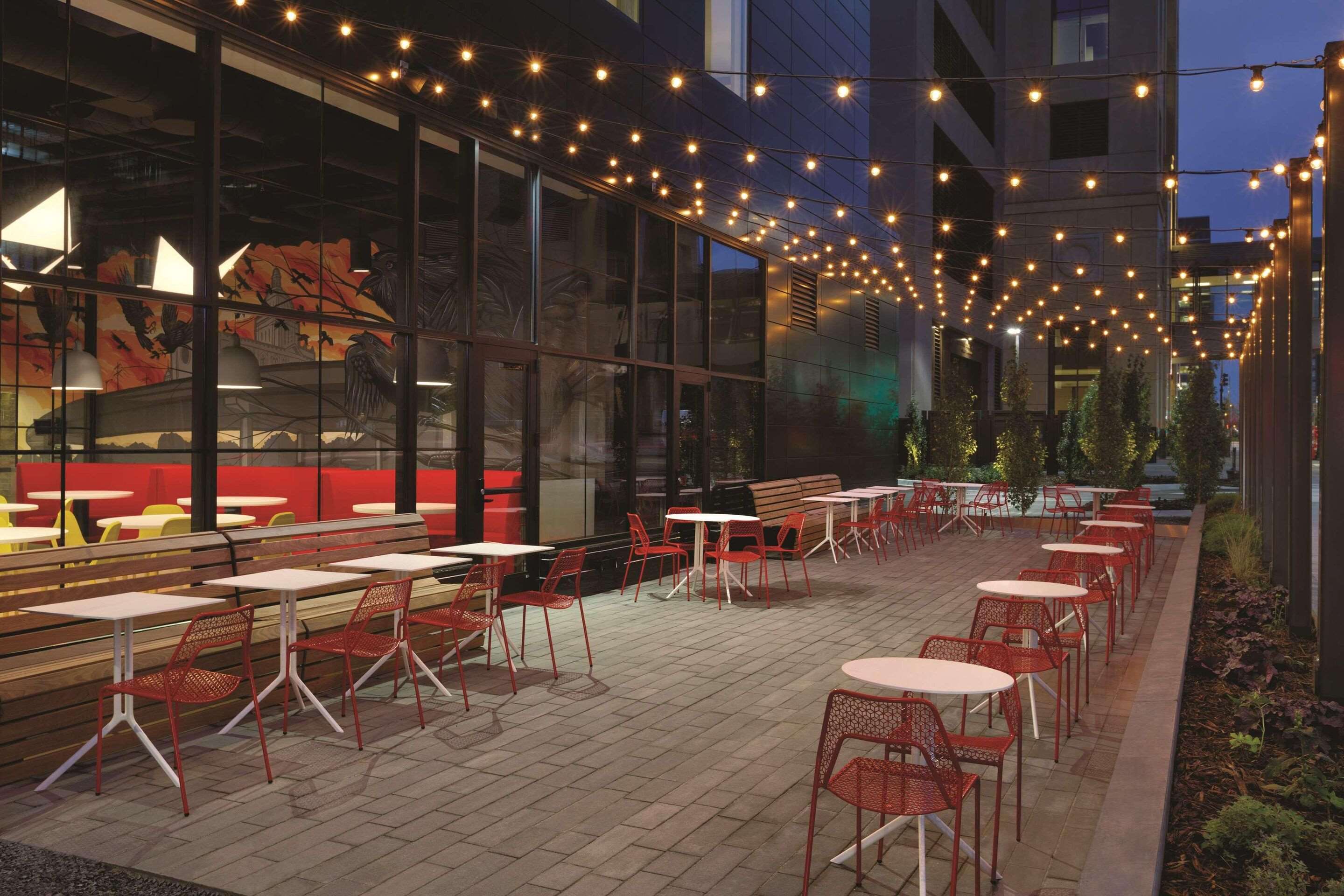 Radisson Red Minneapolis Downtown Over view