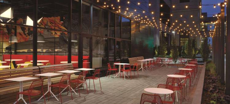 明尼阿波利斯市中心丽芮酒店(Radisson Red Minneapolis Downtown)图片