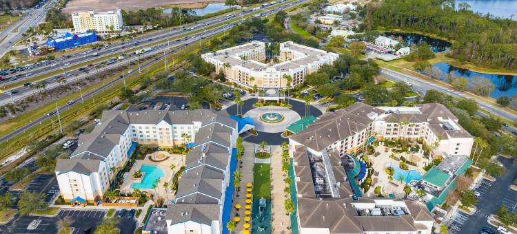 奥兰多莱克布纳维斯塔万豪别墅万枫套房酒店(Fairfield Inn & Suites by Marriott Orlando Lake Buena Vista in The Marriott Village)图片