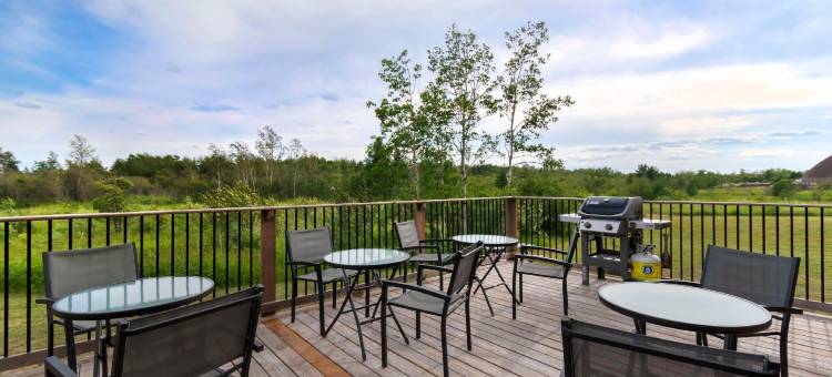 Villa Inn  Suites, SureStay Collection by Best Western图片