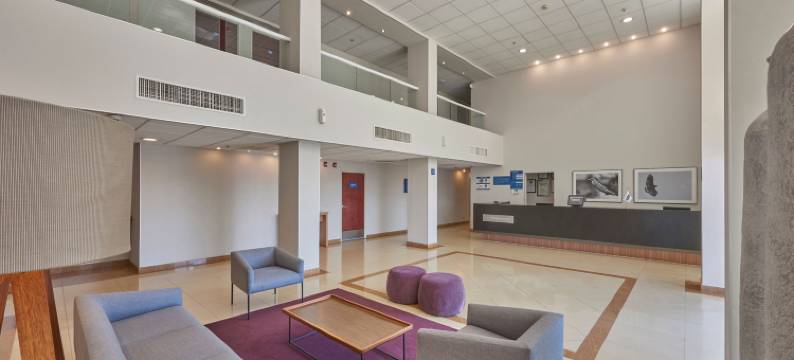 塞拉亚公园城市快捷酒店(City Express by Marriott Celaya Parque)图片