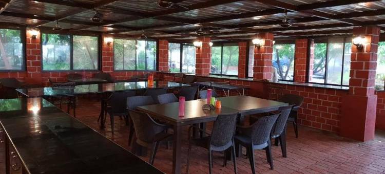 杰辛湖维塔纳伊加特普里度假村(Jayshin Lake Vaitarna Resort - Igatpuri)图片