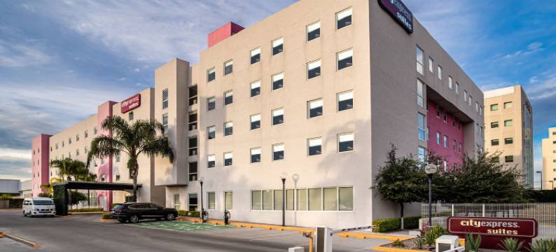 奎雷塔罗万豪城市快捷套房酒店(City Express Suites by Marriott Querétaro)图片