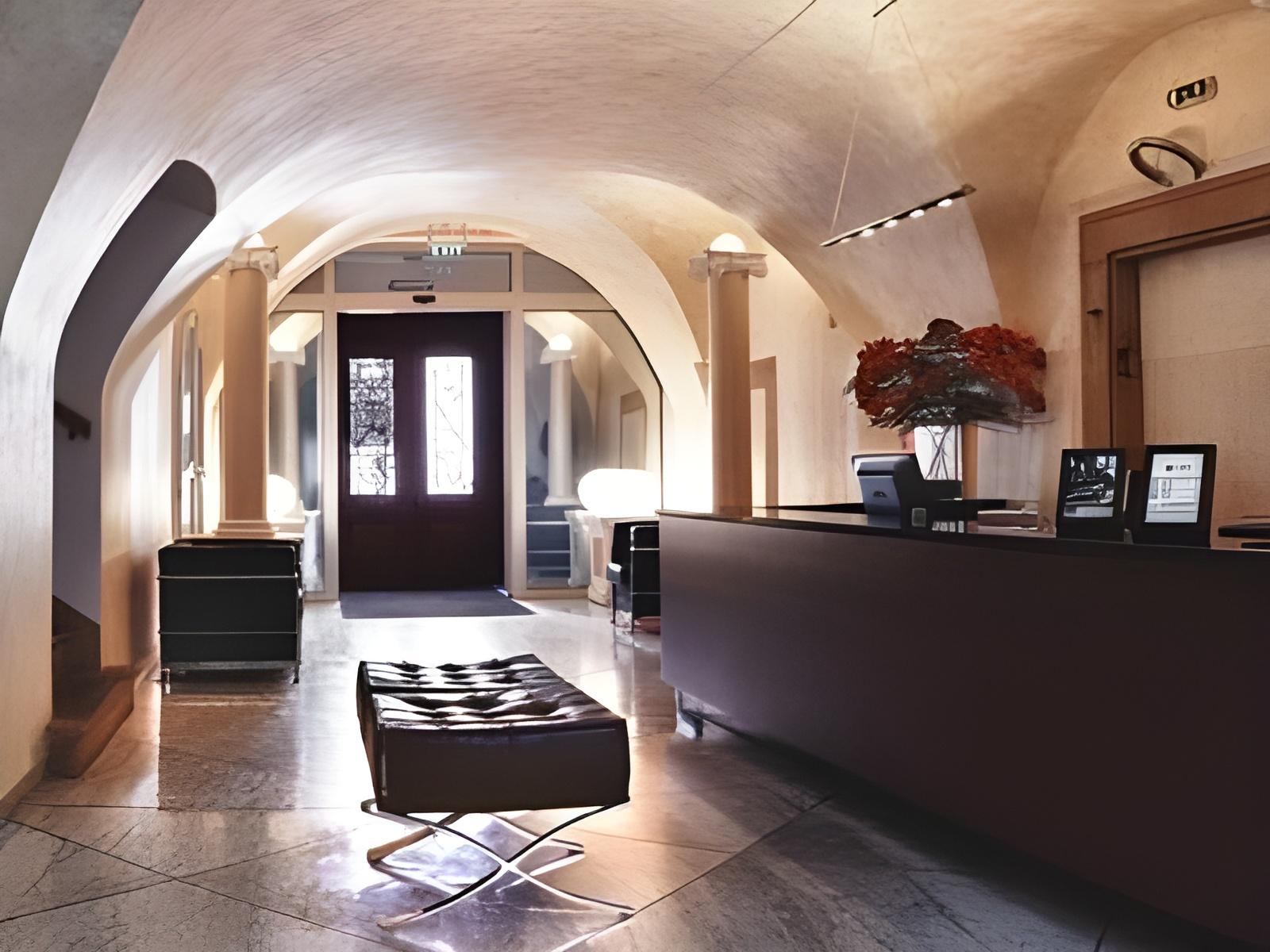 Skaritz Hotel & Residence Over view