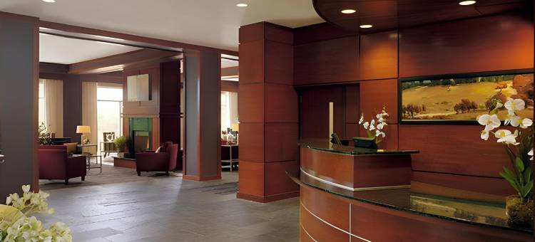 伯灵顿港万怡酒店(Courtyard Burlington Harbor)图片