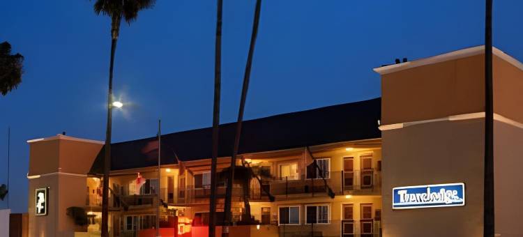 卡尔弗城Travelodge by Wyndham酒店(Travelodge by Wyndham Culver City)图片
