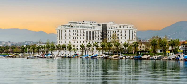 名门豪华酒店(Wellborn Luxury Hotel)图片