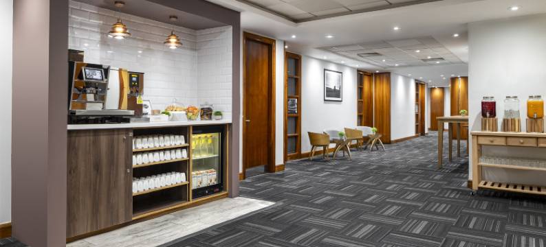 Holiday Inn 海维康M40，JCT。 4(Holiday Inn HIGH WYCOMBE M40, JCT. 4 by IHG)图片