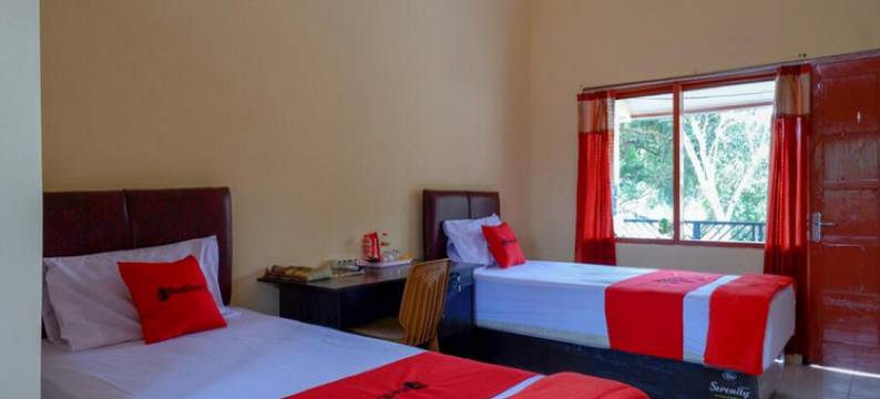 红多兹伊斯兰酒店-近普禾加多阿伦阿伦(RedDoorz Syariah Near Alun Alun Purwokerto)图片