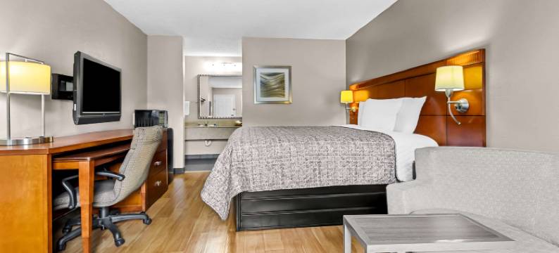 罗德威旅馆列克星敦西(Rodeway Inn Lexington West)图片