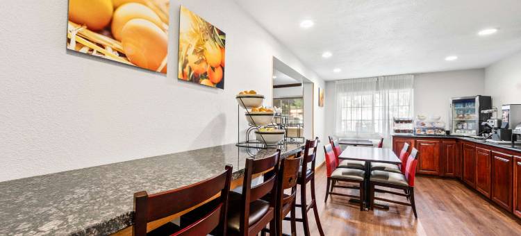 舒适酒店-伊雷卡I-5(Comfort Inn Yreka I-5)图片