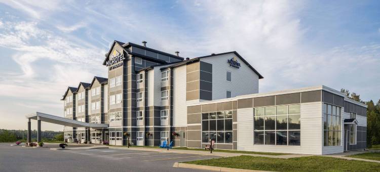 Microtel Inn & Suites by Wyndham Kirkland Lake图片