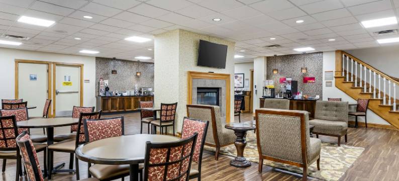 荷兰屋贝斯特韦斯特优质套房酒店(Best Western Plus Dutch Haus Inn and Suites)图片