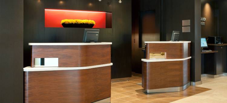 米尔皮塔斯硅谷万怡酒店(Courtyard Milpitas Silicon Valley)图片