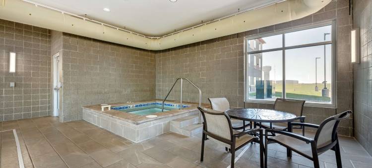 贝斯特韦斯特优质湖景酒店(Best Western Plus Lakeview Hotel)图片