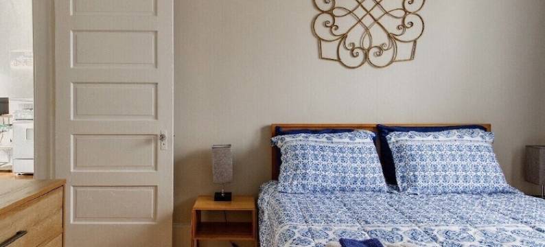 Large 3BR APT w/ enclosed front porch Close to Polar Park, palladium, WPI, DCU图片