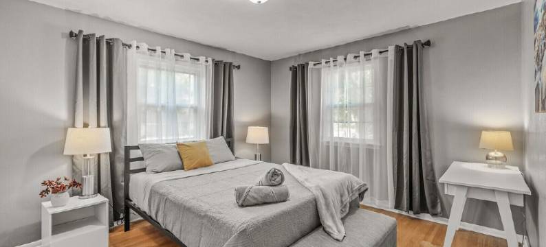 Adorable Comfy Home- 3M Headquarter-Battle Creek Park- MOA- DTWN St. Paul图片