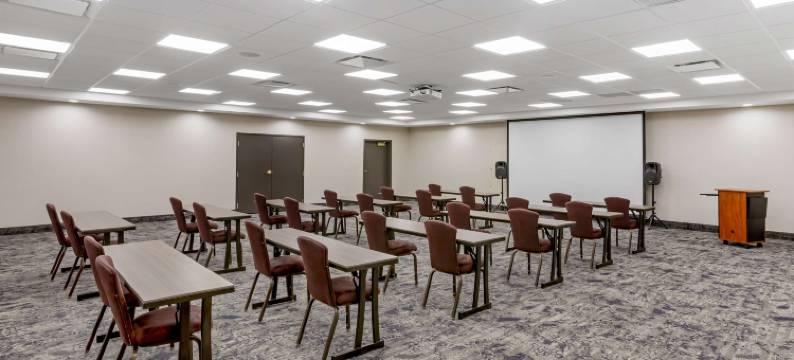 兰德马克薄饼之家贝斯特韦斯特优质酒店(Best Western Plus Landmark Inn)图片