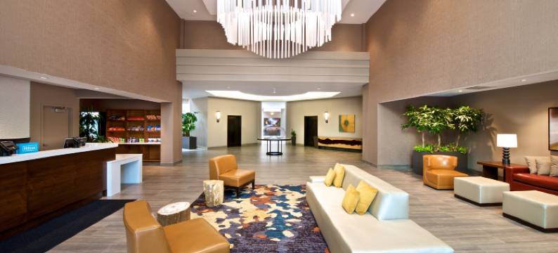 北西雅图林伍德希尔顿大使套房酒店(Embassy Suites by Hilton Seattle North Lynnwood)图片