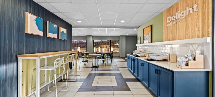 塔斯卡卢萨大学希尔顿 Spark 酒店(Spark by Hilton Tuscaloosa University)图片