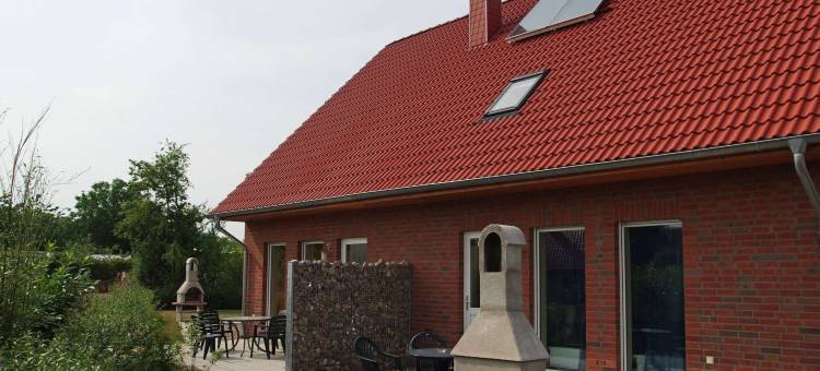 齐罗的五房度假住宿带花园(5-Zimmer-Ferienunterkunft in Zierow Mit Garten)图片