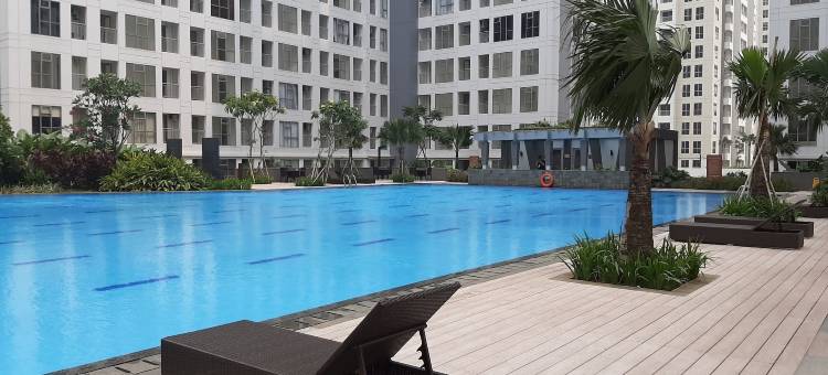 M-Town Residence的舒适工作室公寓带额外床位(Comfy Studio Apartment with Extra Bed at M-Town Residence)图片