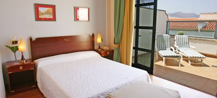 普图德拉斯尼威斯酒店(Hotel Puerto de Las Nieves)图片