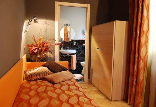 Residenza San Faustino Hotel Overview