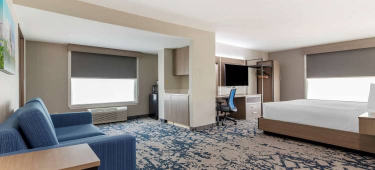 穆斯科吉康福特套房酒店(Comfort Inn & Suites Muskogee)图片